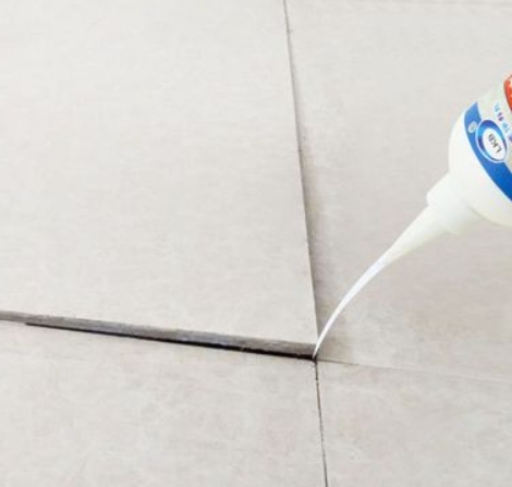 朗县瓷砖空鼓维修公司分享卫生间瓷砖脱落的原因可能有以下几点